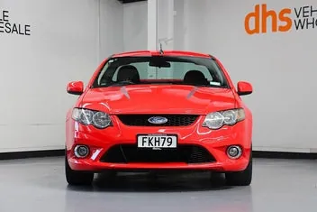 Ford Falcon 2010 photo 3