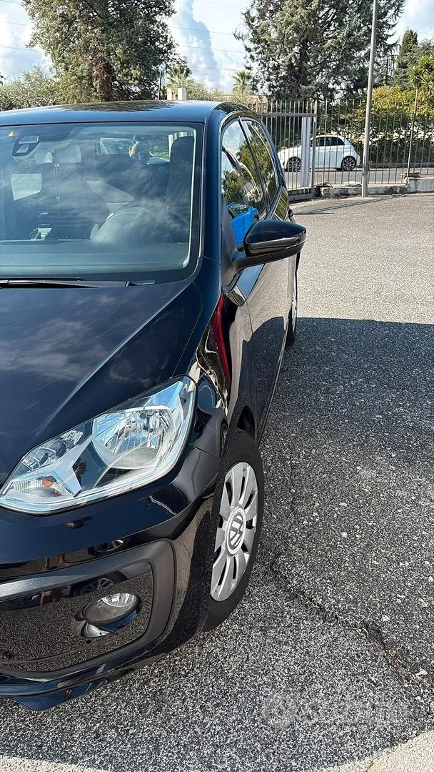 Volkswagen Up 2019 photo 3