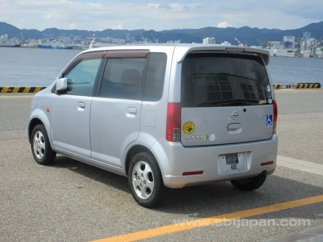 Nissan Otti S 2007 photo 3