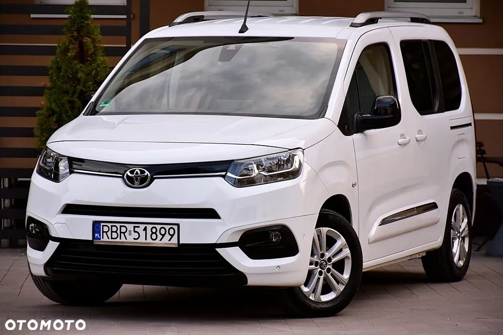 Toyota Proace City Verso 2022 photo 2