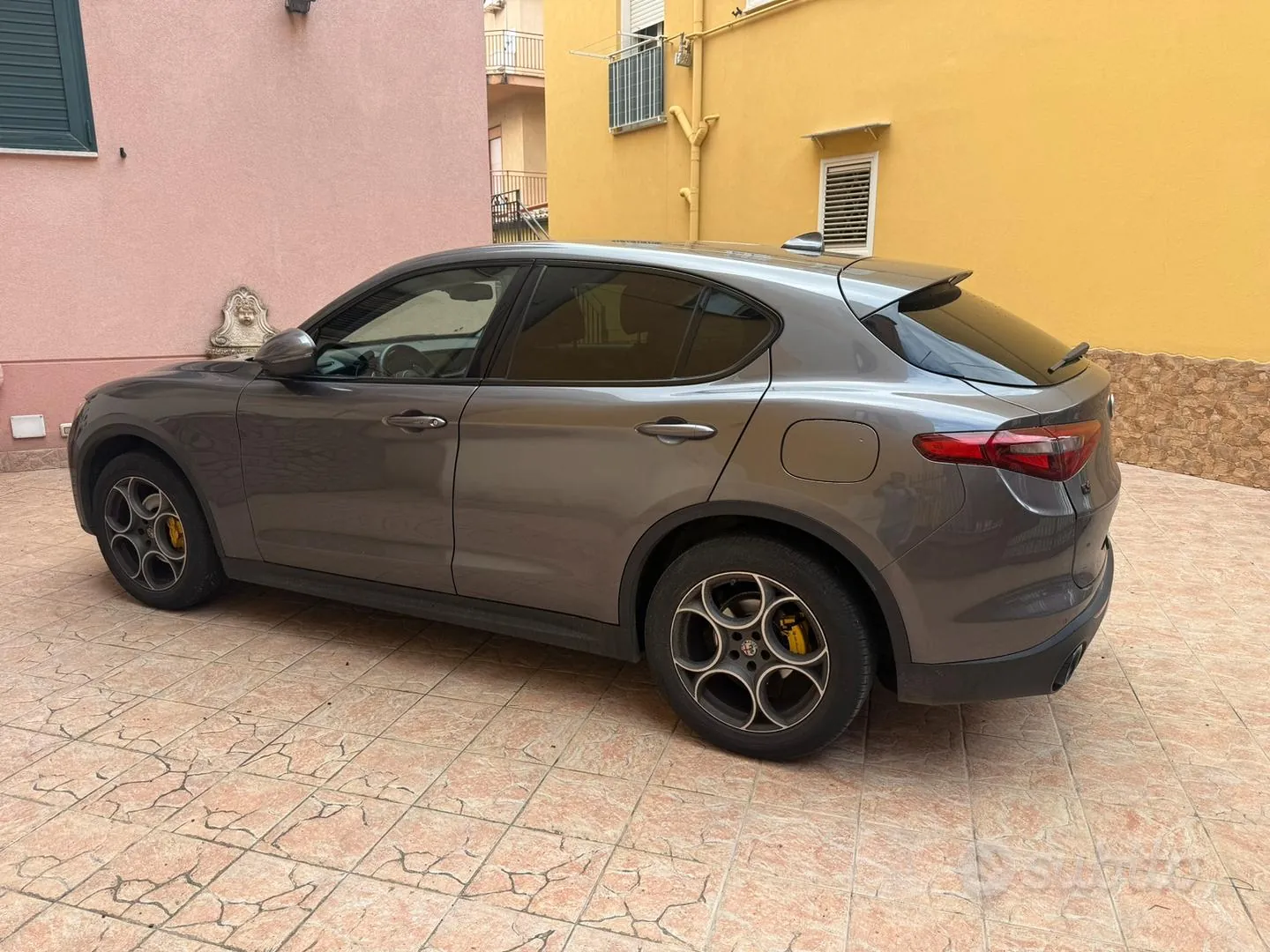 Alfa Romeo Stelvio 2019 photo 2