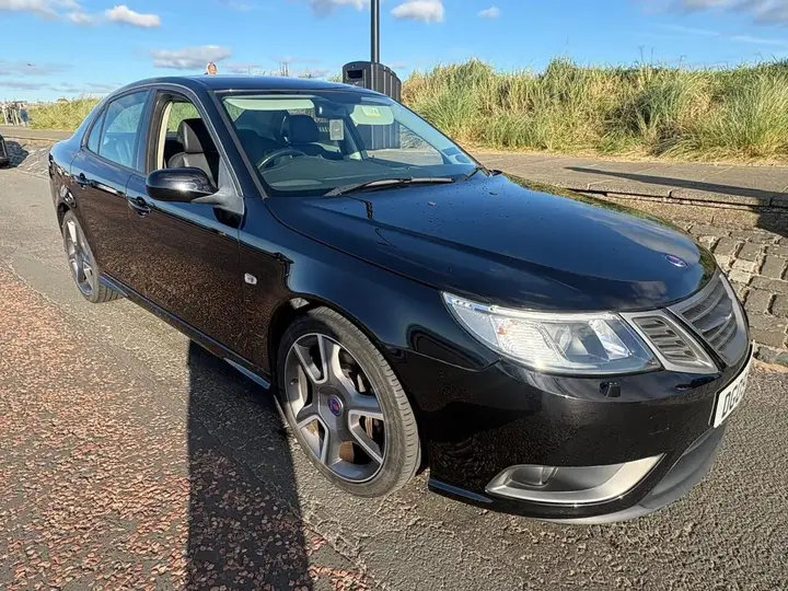 Saab 9-3 2009 photo 2