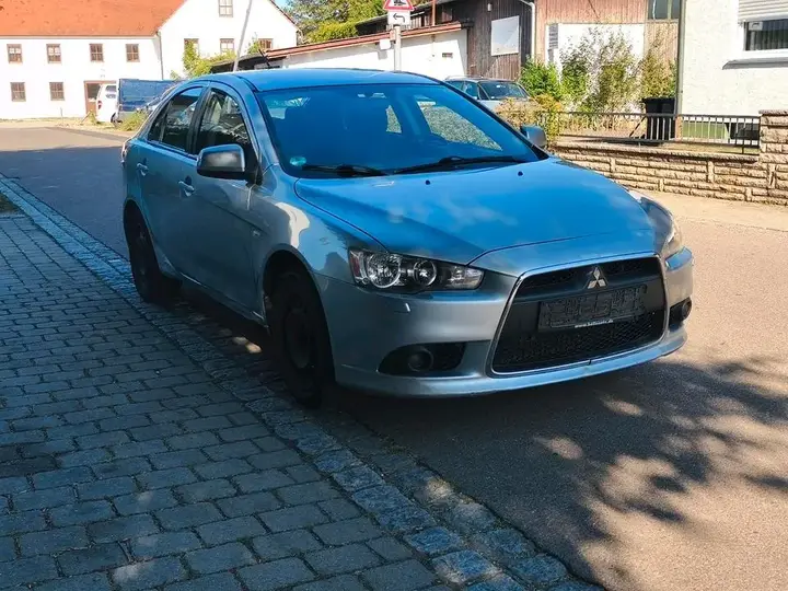 Mitsubishi Lancer Sportback