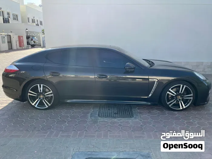 Porsche Panamera 2013 photo 4