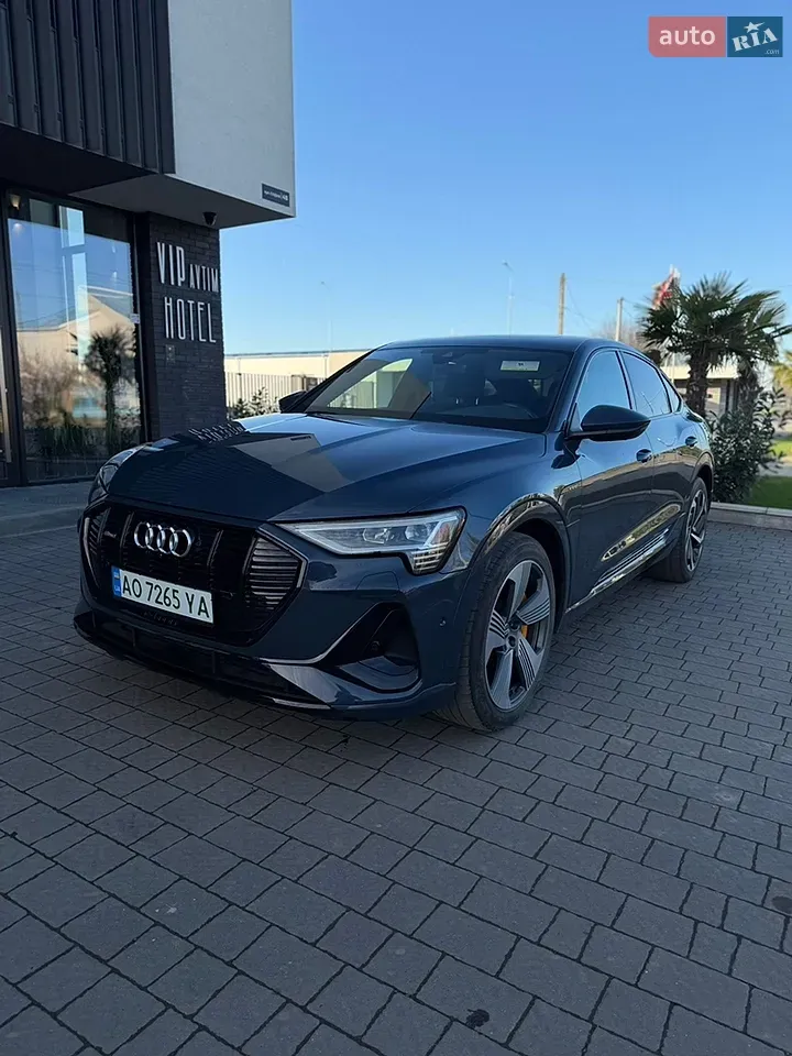 Audi E-Tron Sportback