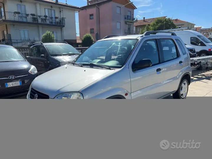 Suzuki Ignis 2002 photo 2