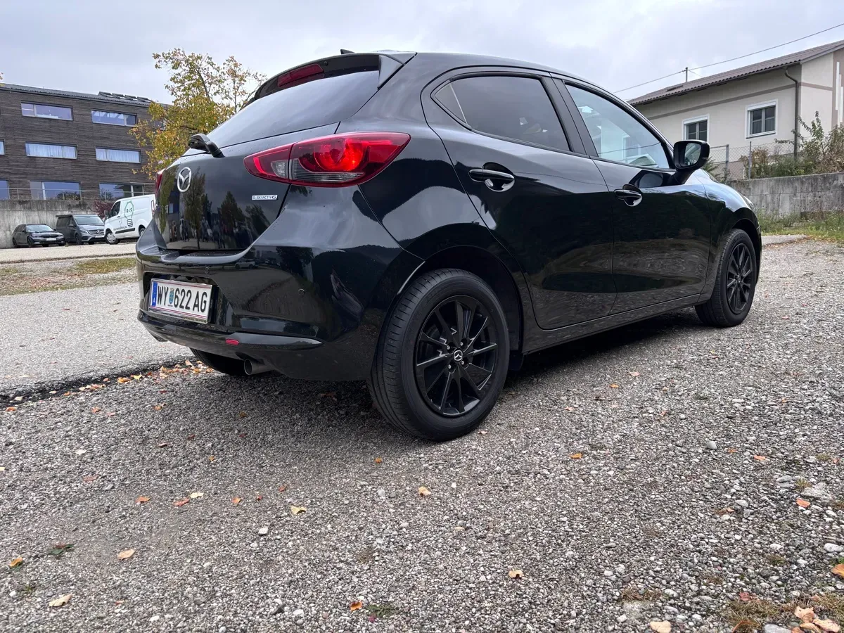 Mazda Mazda2 2023 photo 3