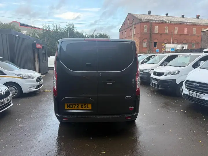 Ford Transit Custom 2023 photo 5