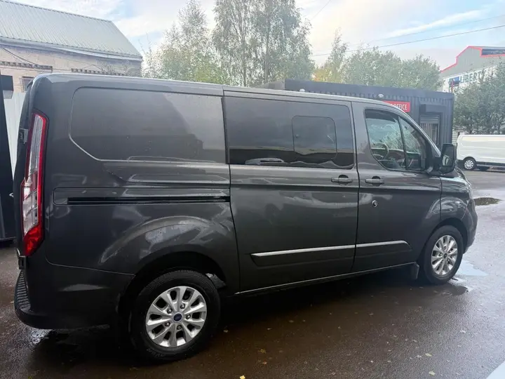 Ford Transit Custom 2023 photo 4