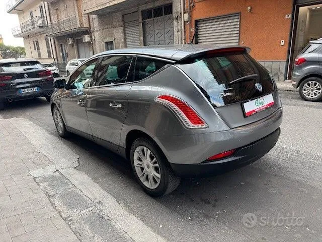 Lancia Delta 2009 photo 5