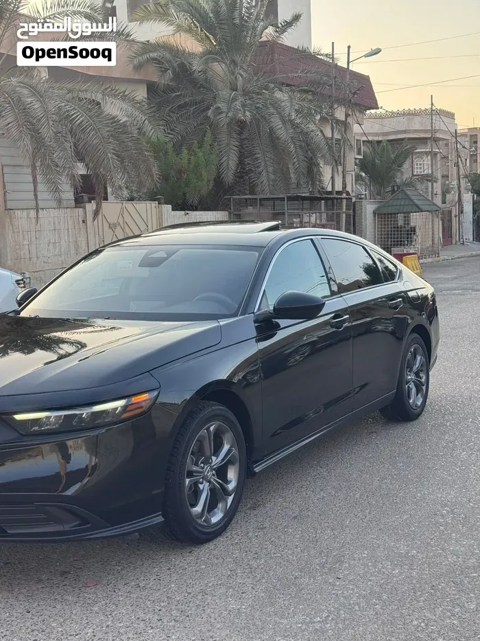 Honda Accord 2023 photo 2