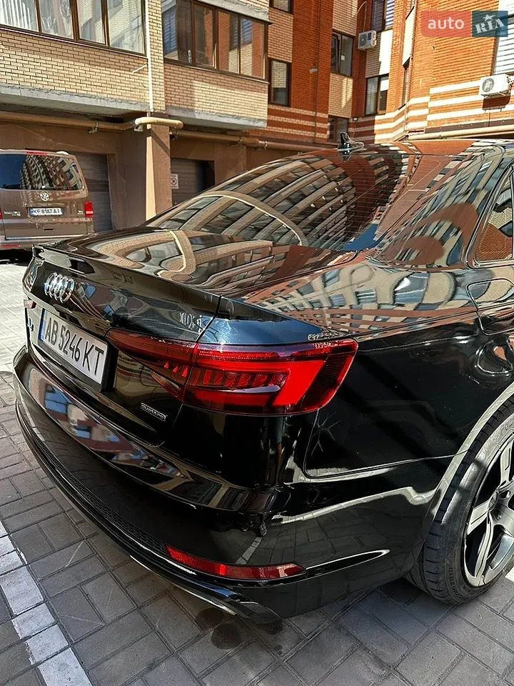Audi A4 2018 photo 5