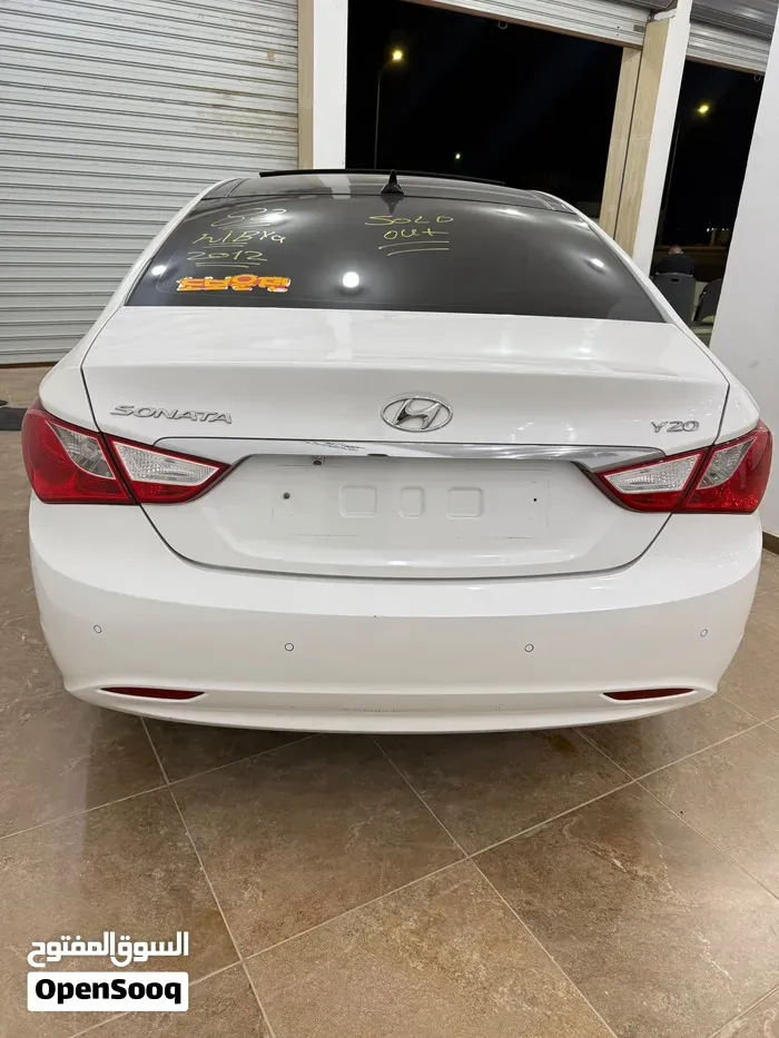 Hyundai Sonata 2011 photo 3