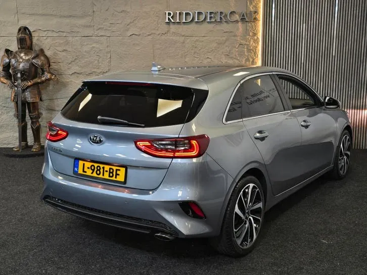 Kia Ceed 2021 photo 2
