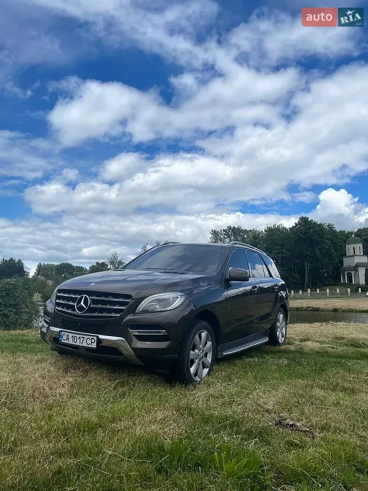 Mercedes-Benz M-Class 2015 photo 2