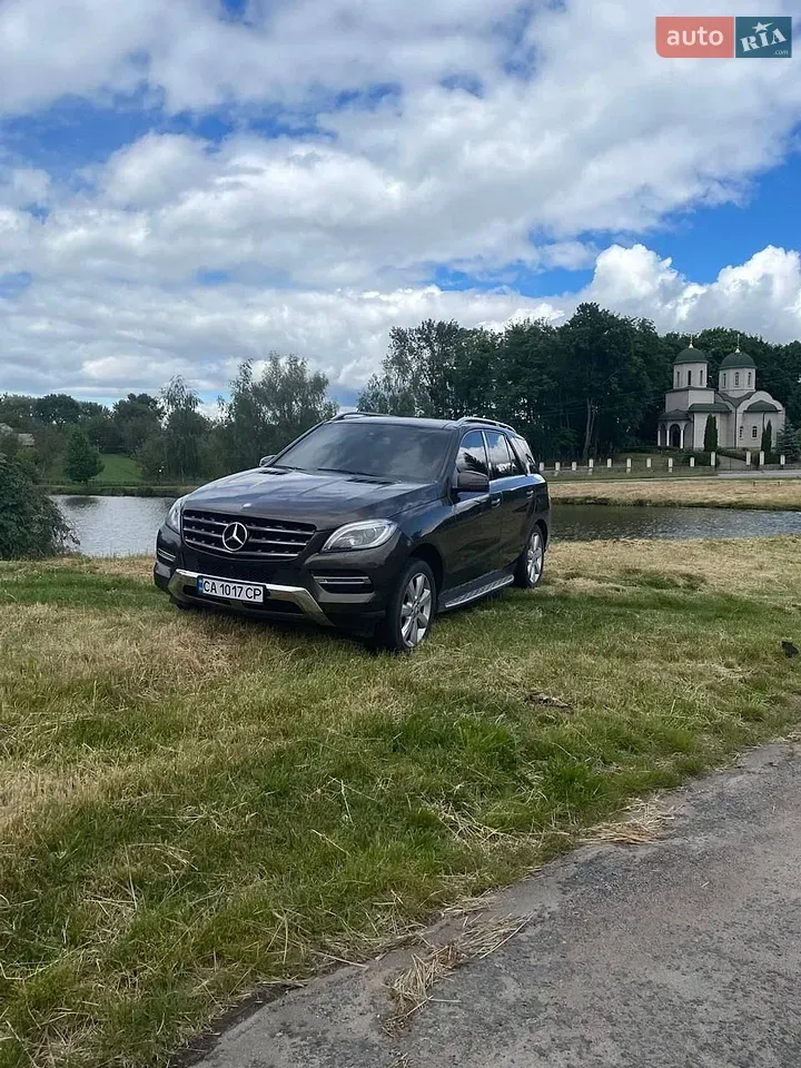 Mercedes-Benz M-Class 2015 photo 3