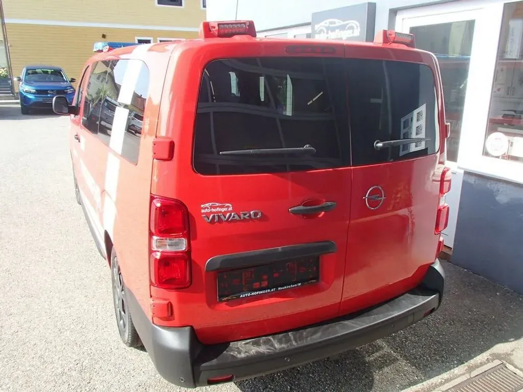 Opel Vivaro photo 3