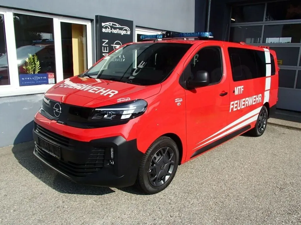 Opel Vivaro photo 2
