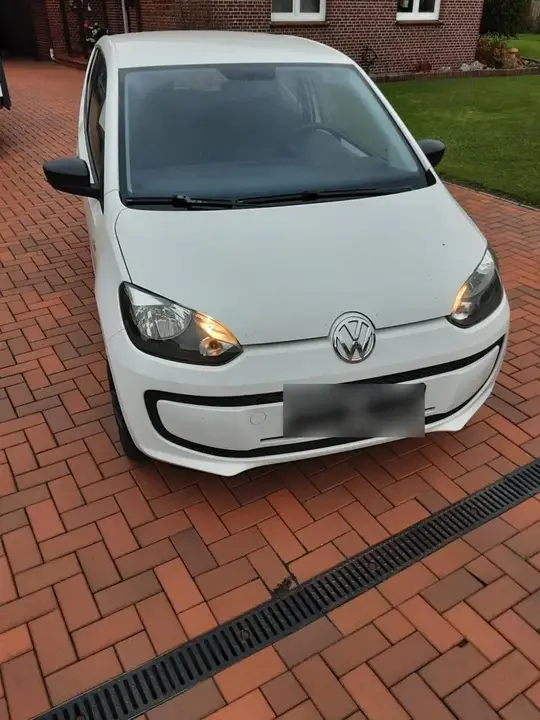 Volkswagen Up