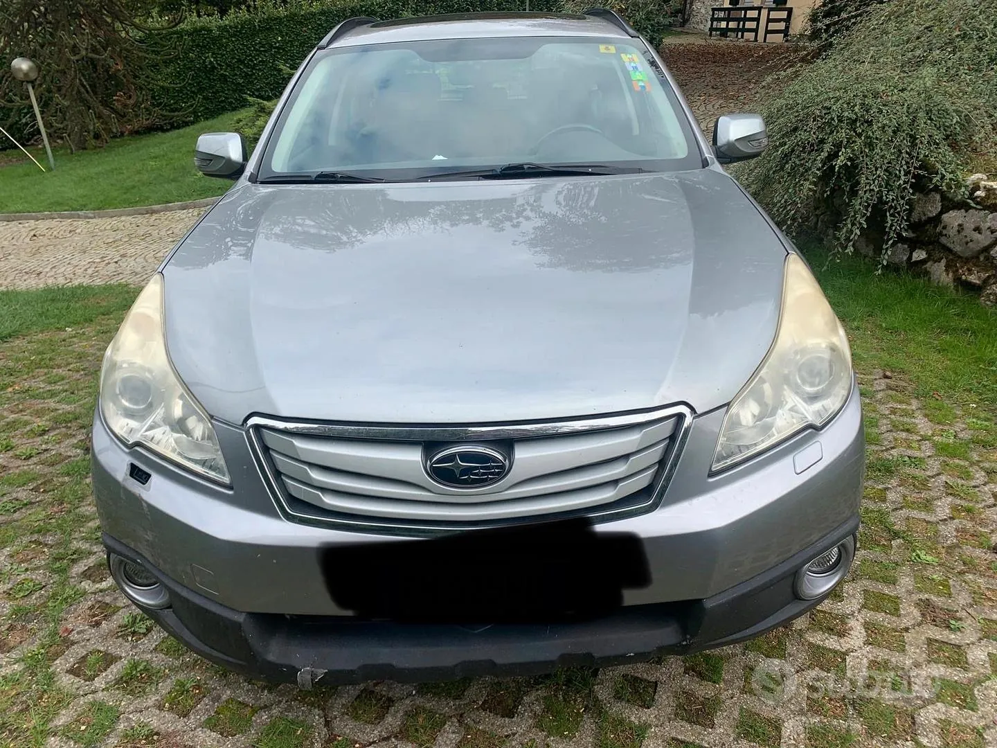 Subaru Outback 2012 photo 2