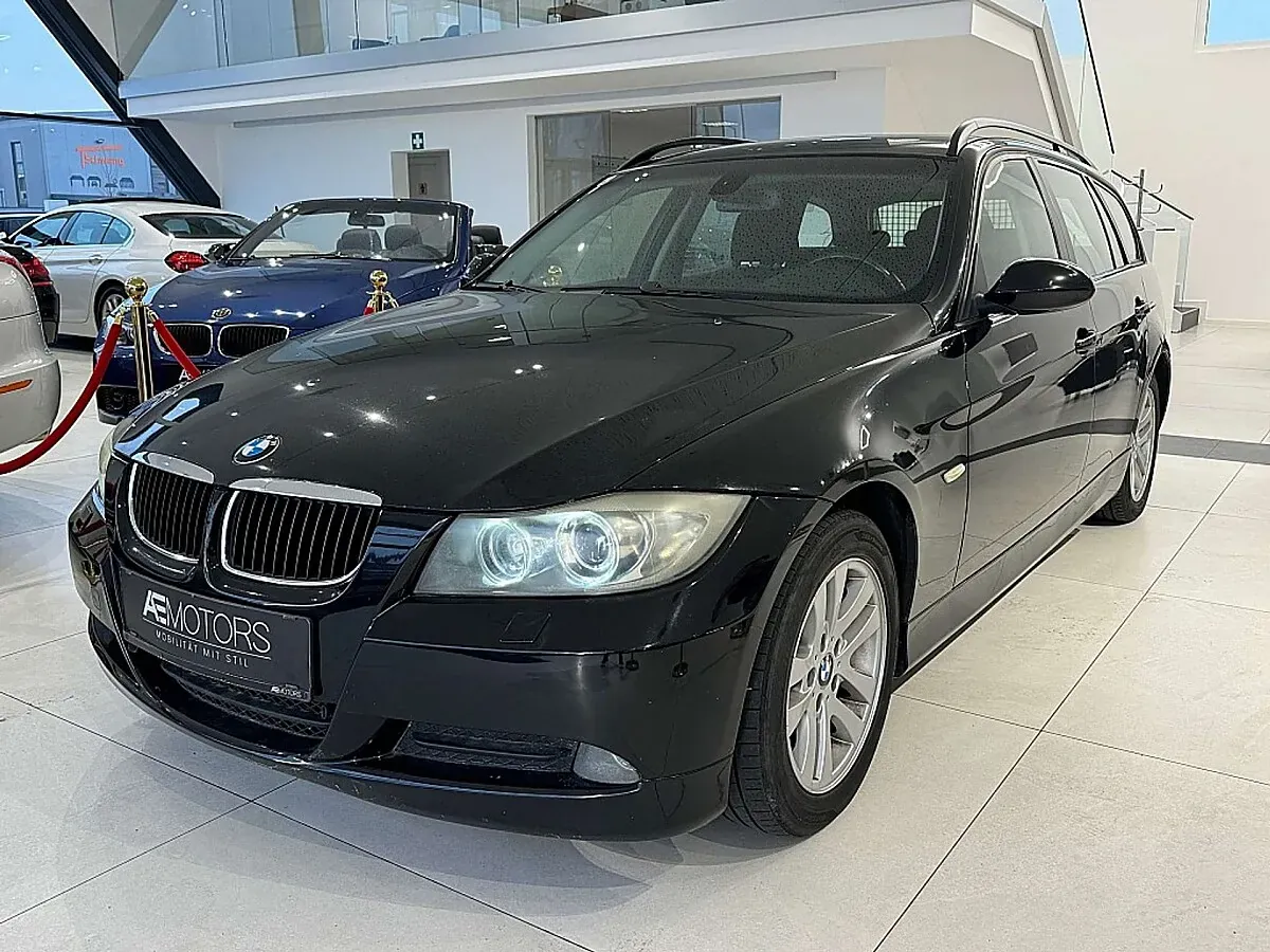 BMW 3 Series 2008 photo 2