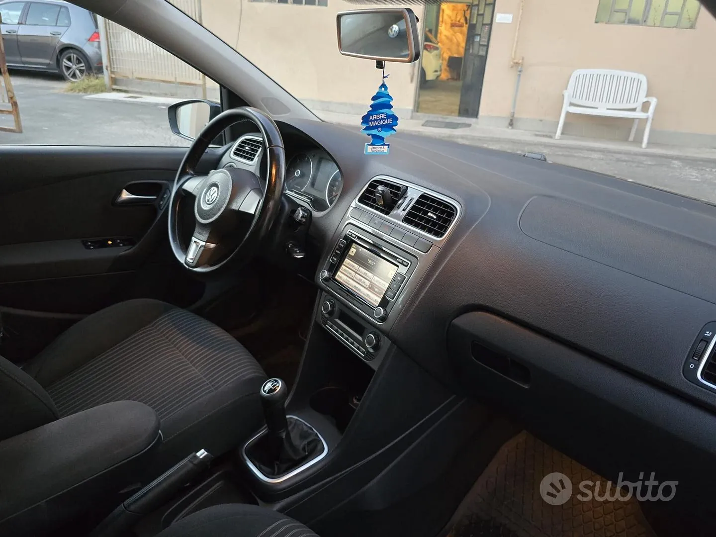 Volkswagen Polo 2013 photo 4