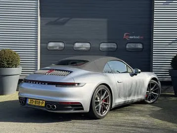 Porsche 911 2019 photo 2