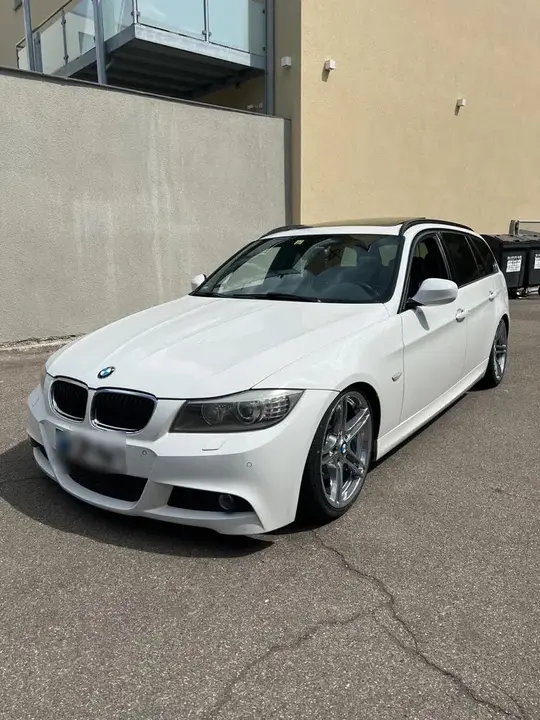 BMW 330D