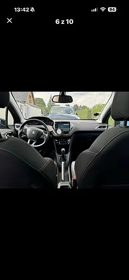 Peugeot 208 2015 photo 5