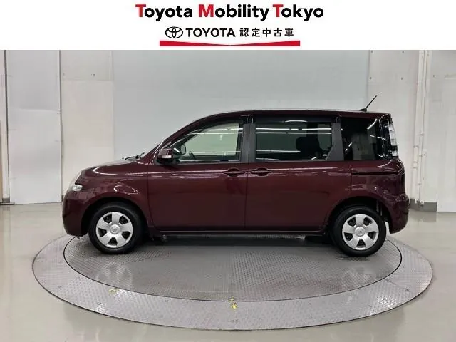 Toyota Sienta 2013 photo 3