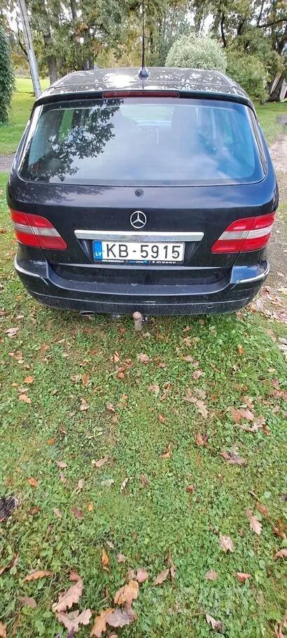 Mercedes-Benz B200