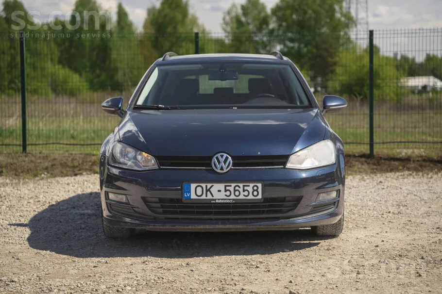 Volkswagen Golf 2013 photo 2