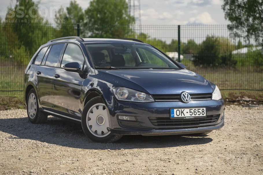 Volkswagen Golf 2013 photo 3