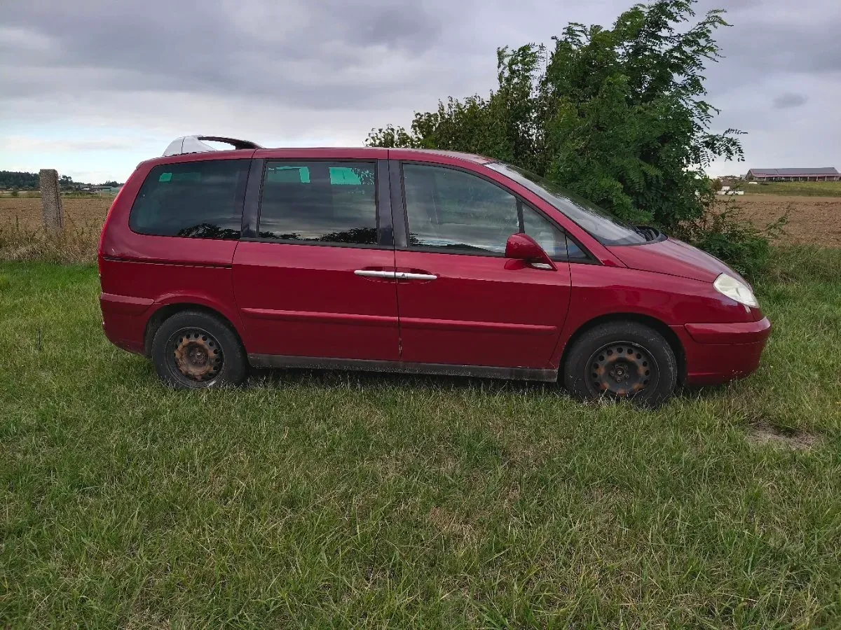 Citroen C8
