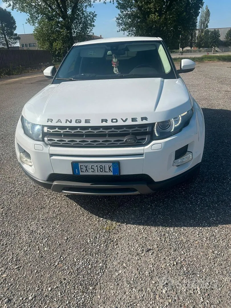 Land Rover Range Rover Evoque 2014 photo 3
