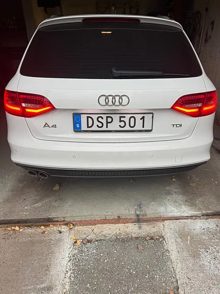 Audi A4 2015 photo 2