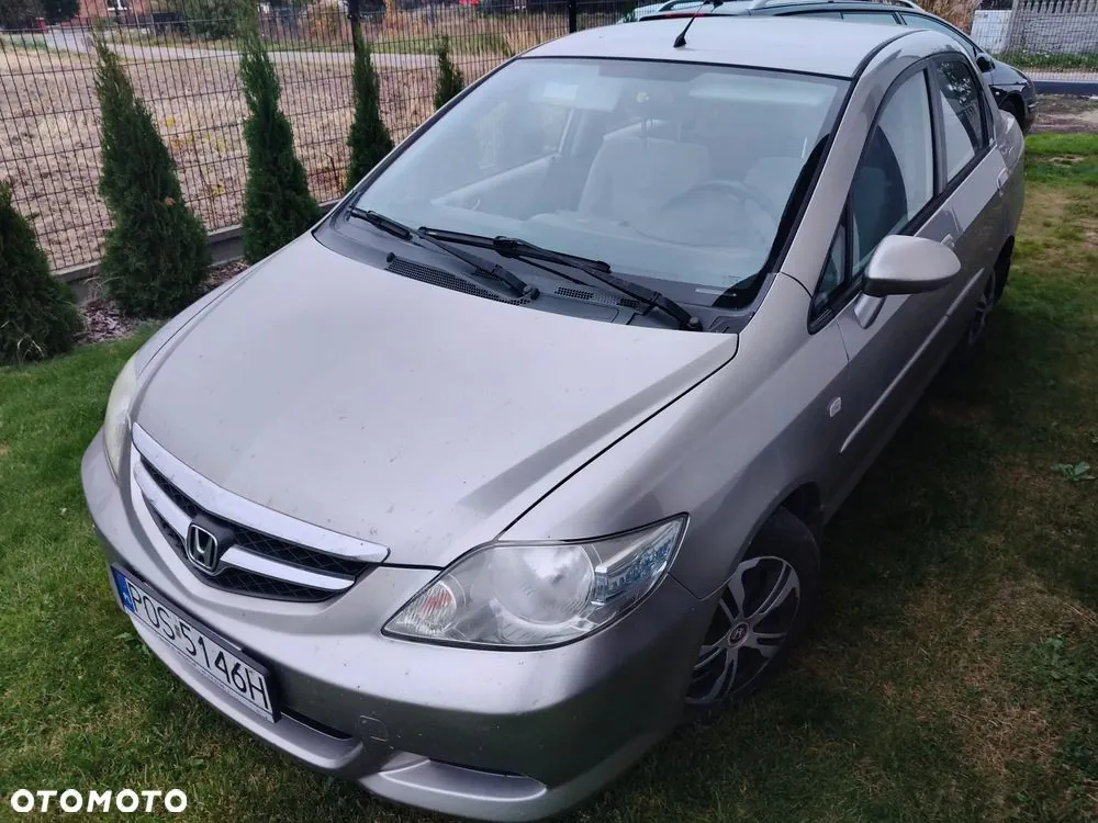 Honda City 2006 photo 2
