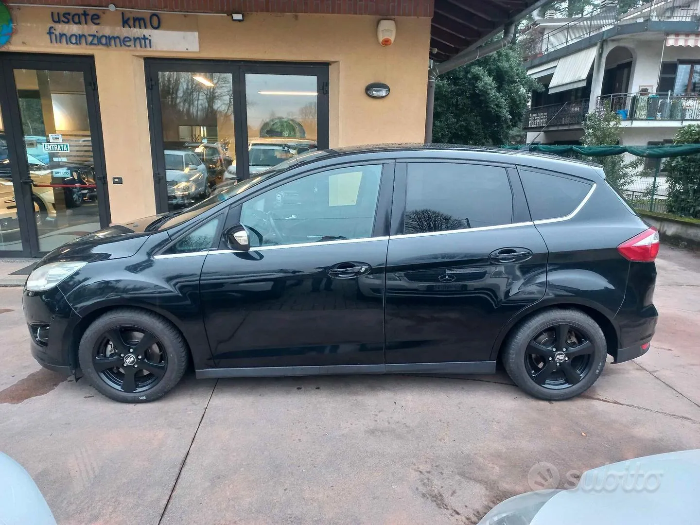 Ford C-Max 2013 photo 4