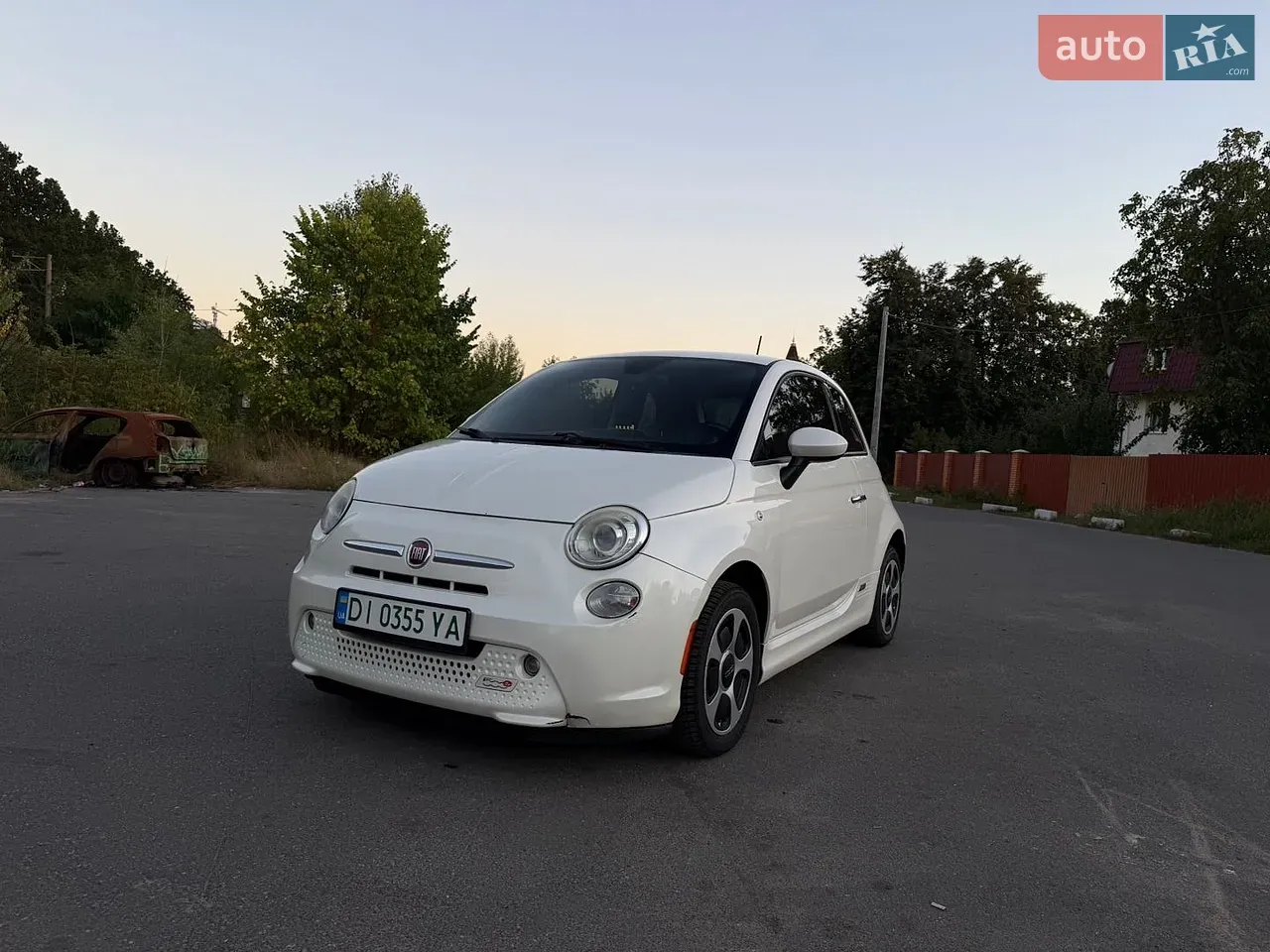 Fiat 500E 2016 photo 2