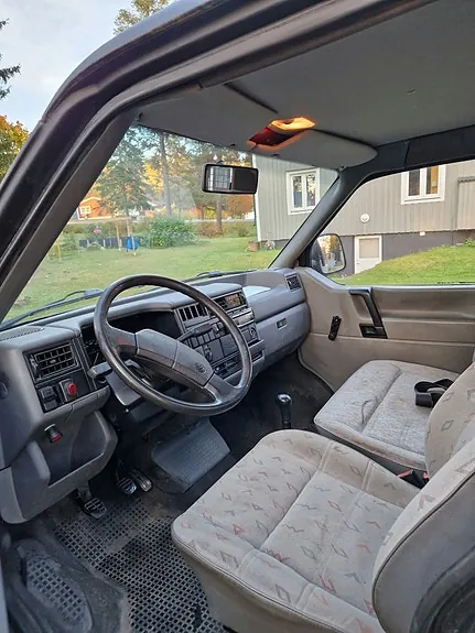 Volkswagen Transporter 1991 photo 2