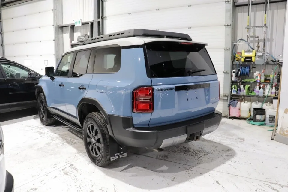 Toyota Land Cruiser 2024 photo 2