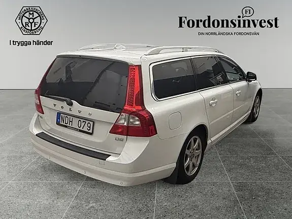 Volvo V70 2013 photo 5