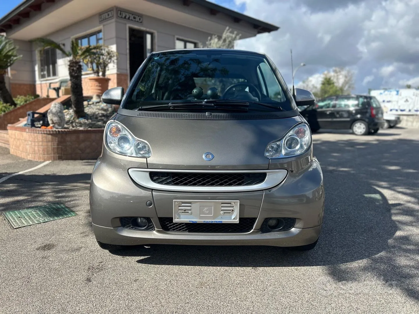 Smart Fortwo 2012 photo 2