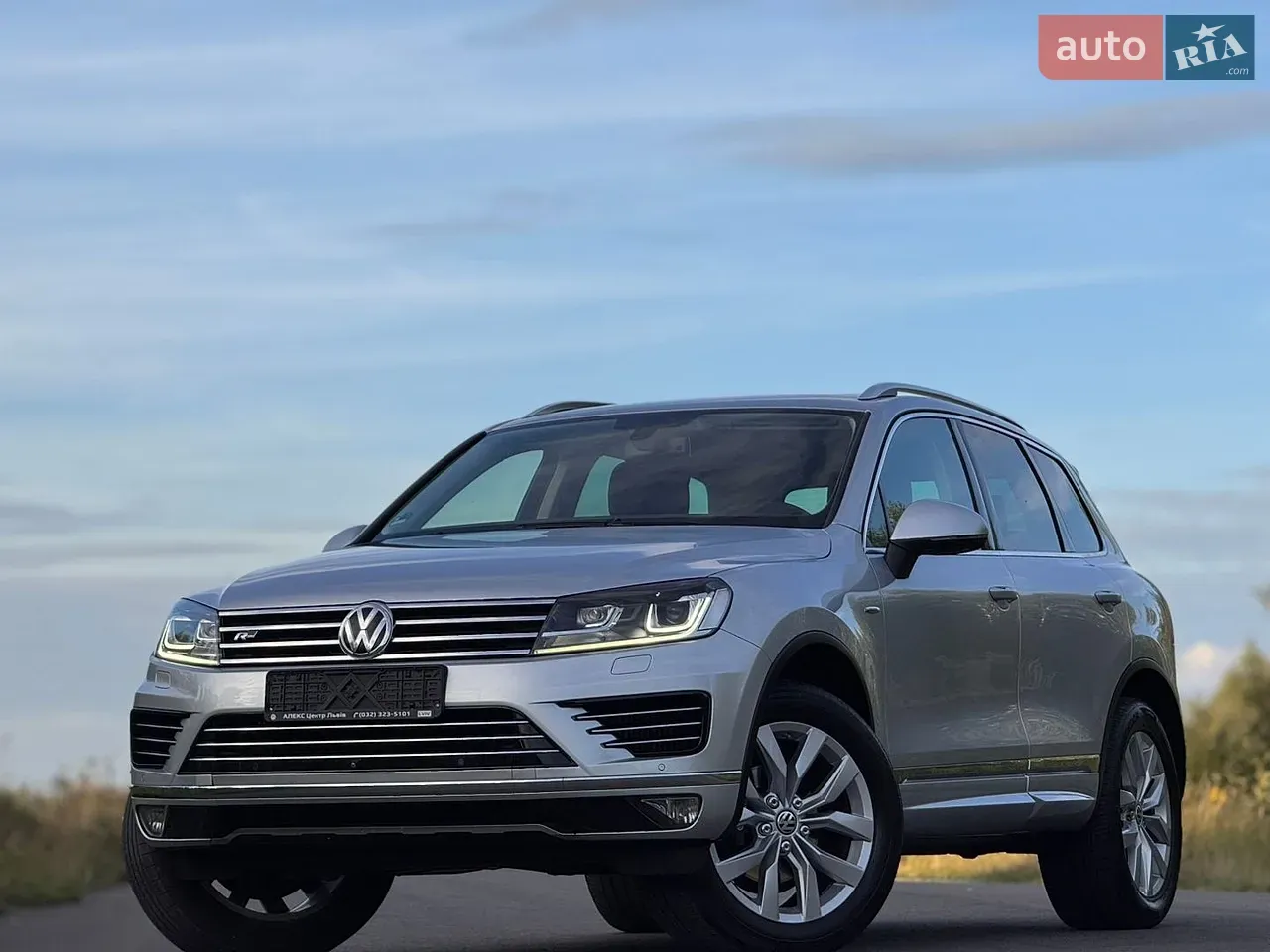 Volkswagen Touareg 2015 photo 4