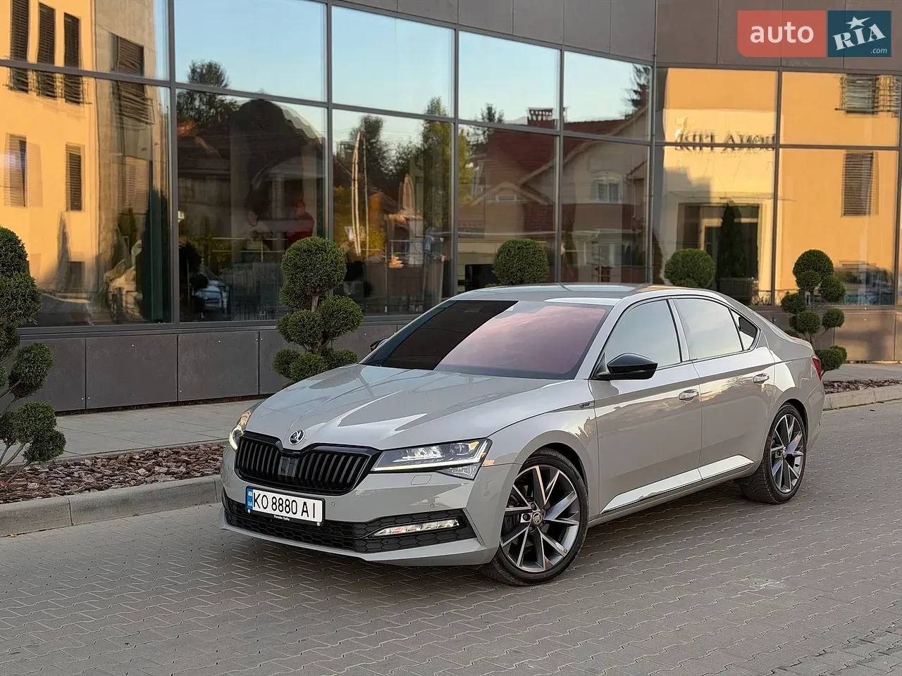 Skoda Superb 2020 photo 4