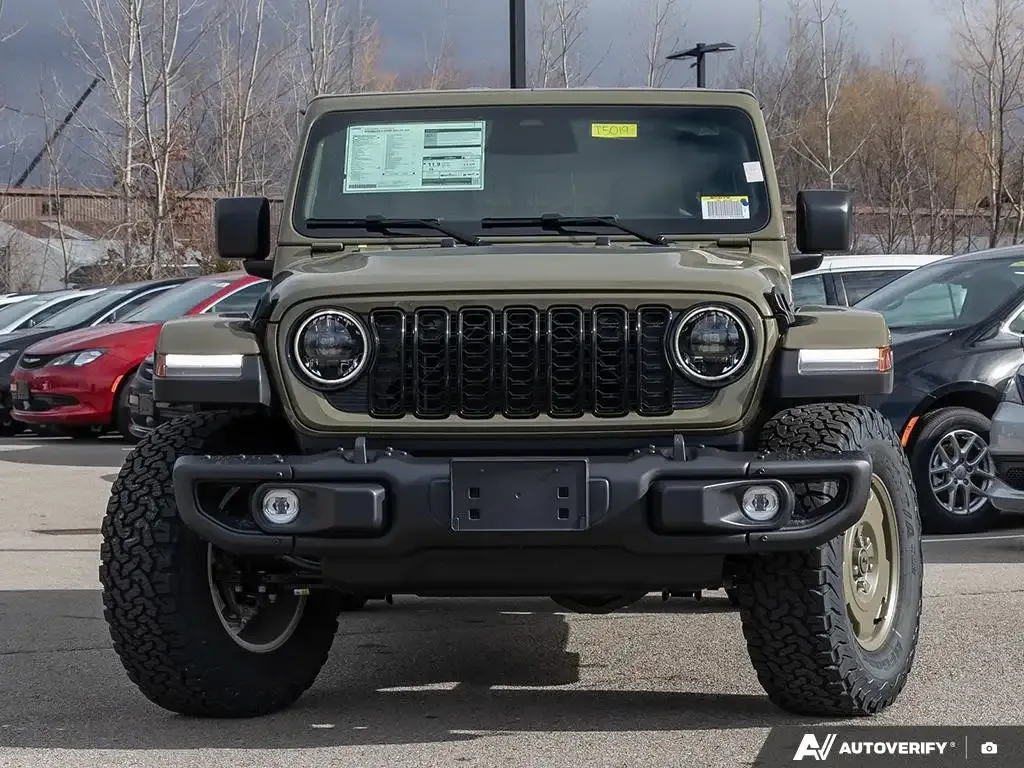 Jeep Wrangler 2026 photo 2