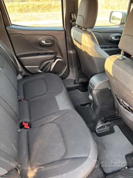Jeep Renegade 2019 photo 5