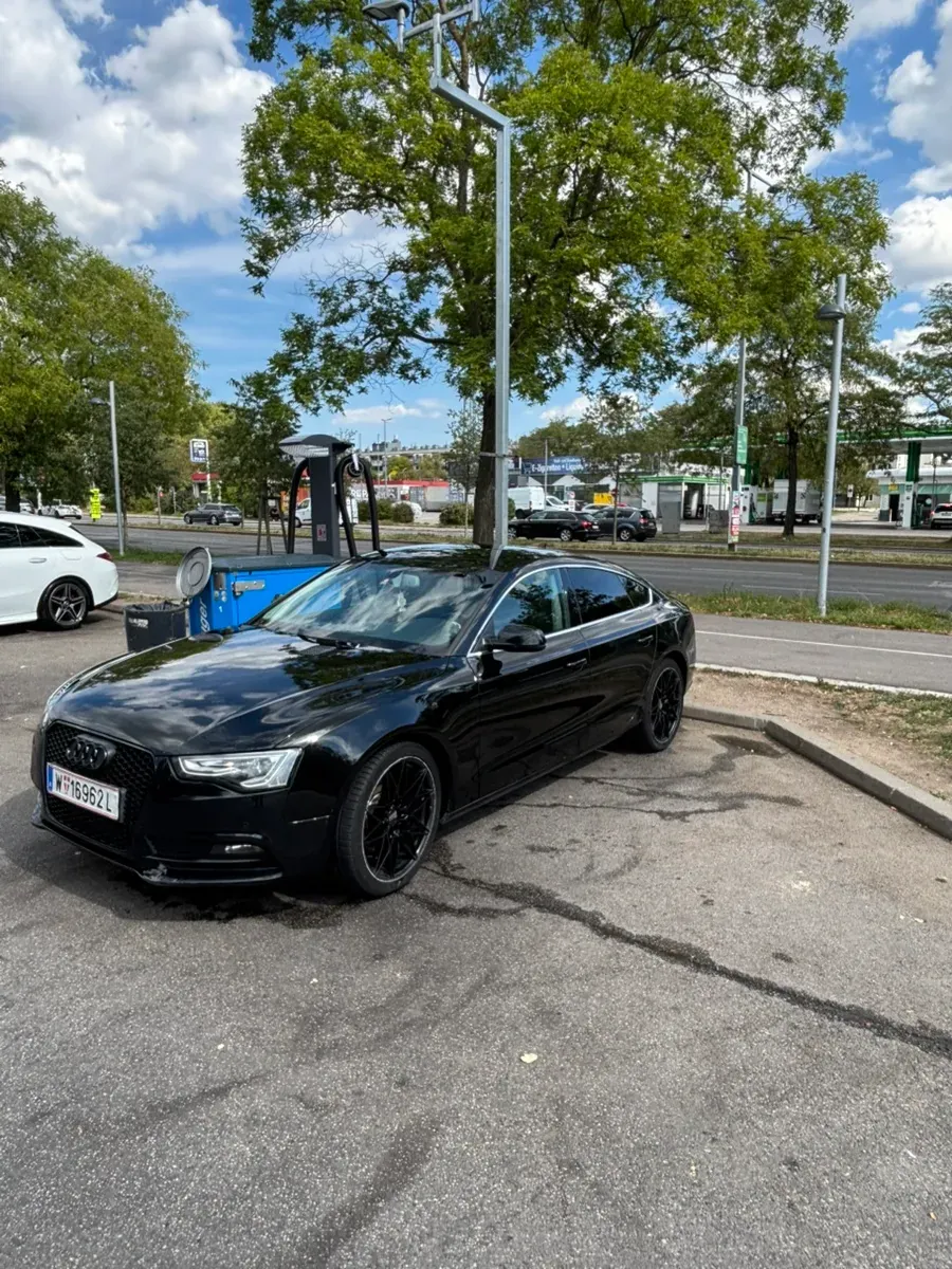 Audi A5 2015 photo 2