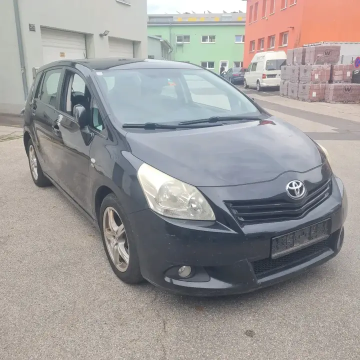 Toyota Verso 2009 photo 3