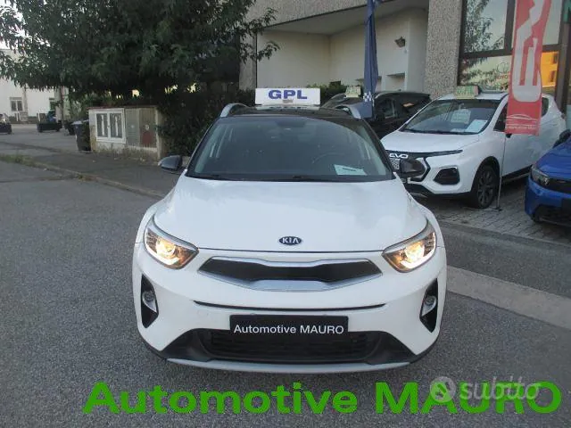 Kia Stonic 2019 photo 2